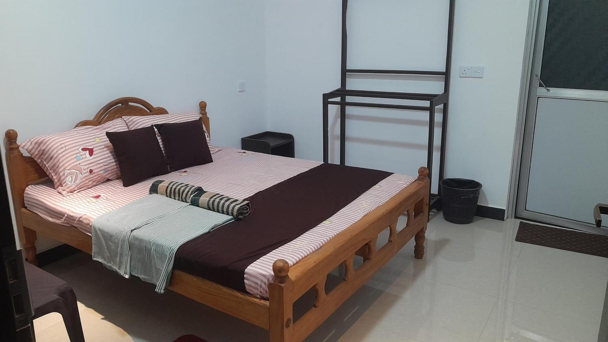Theepan'S Home 닐라벨리 외부 사진