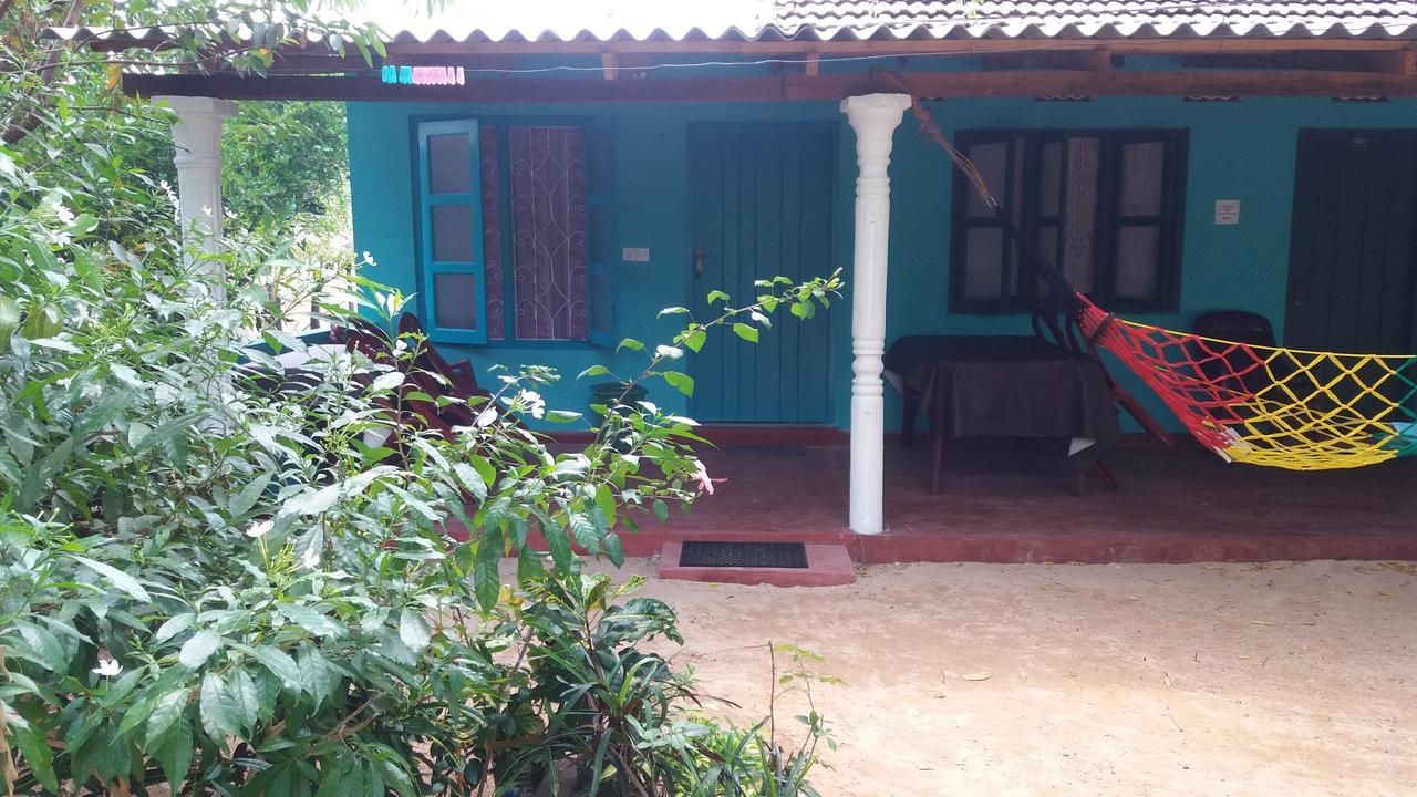 Theepan'S Home 닐라벨리 외부 사진